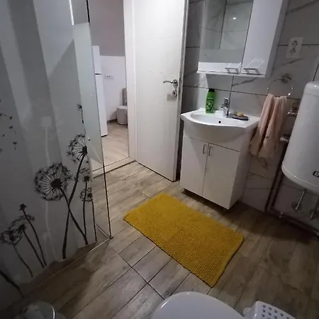 Planina Apartment Goc